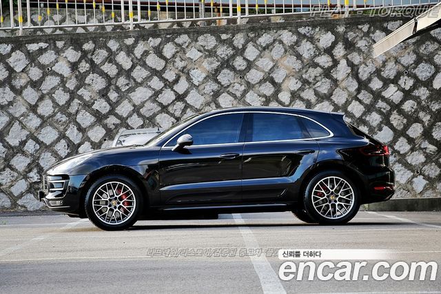 Porsche Macan из Кореи Encar