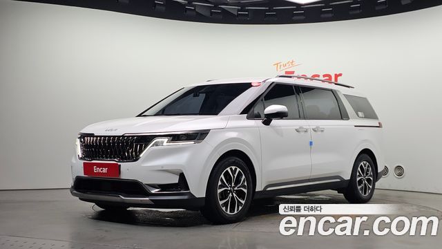 Kia Carnival из Кореи Encar