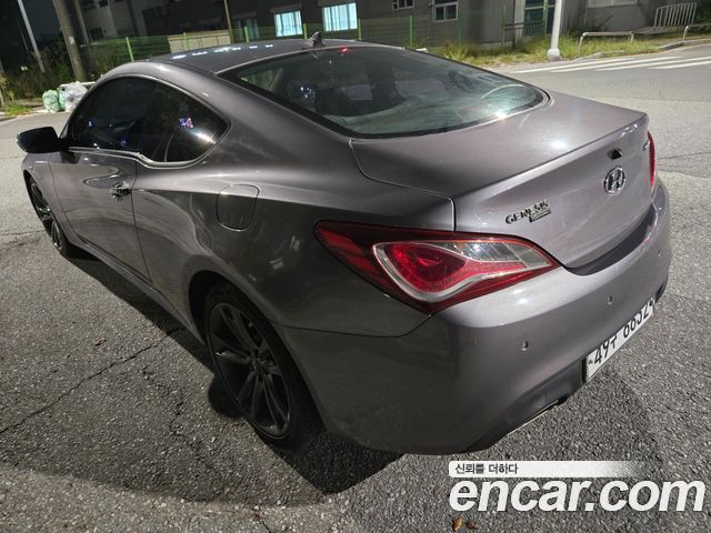 Hyundai Genesis 200 Turbo P — пробег 179 000 км — фото 4 из 5