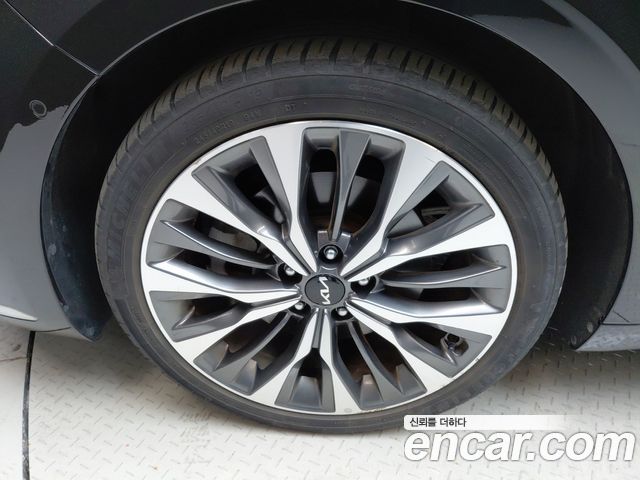 Kia K8 из Кореи Encar