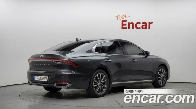 Hyundai Grandeur из Кореи Encar