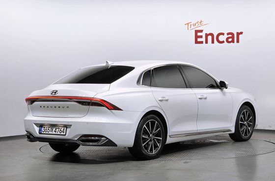 Hyundai Grandeur 3.0 LPi Premium — пробег 31 053 км — фото 2 из 5