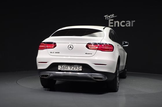Mercedes-Benz GLC-Class GCL300 4MATIC Coupe — пробег 122 691 км — фото 4 из 5