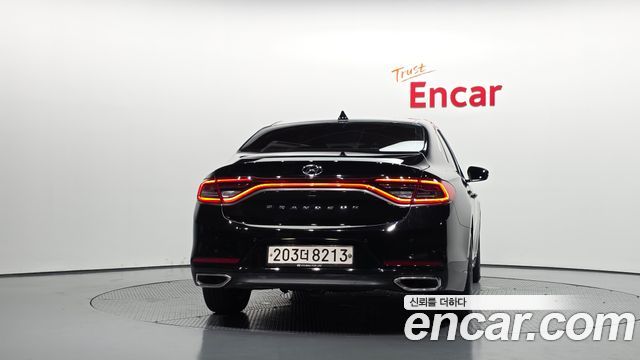 Hyundai Grandeur из Кореи Encar