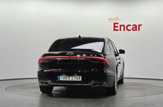Hyundai Grandeur Calligraphy — пробег 127 022 км — фото 4 из 5