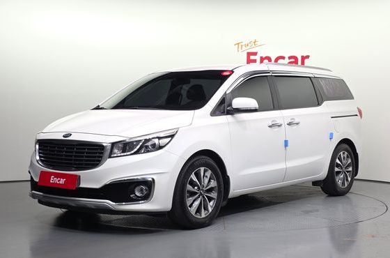 Kia Carnival 9-seater Luxury — пробег 160 875 км — фото 1 из 5