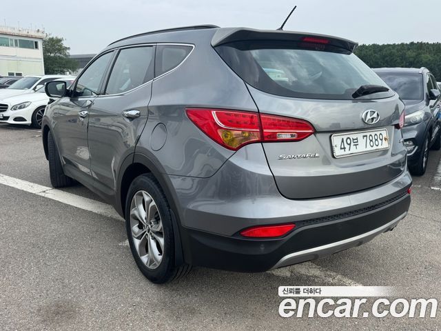 Hyundai Santafe Diesel(e-VGT) 2.2 2WD Premium — пробег 256 373 км — фото 5 из 5