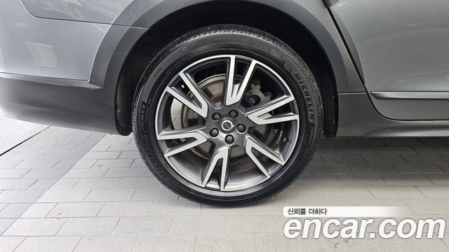 Volvo V90 из Кореи Encar