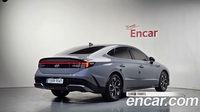 Hyundai Sonata 2.0 Exclusive — пробег 24 756 км — фото 2 из 5