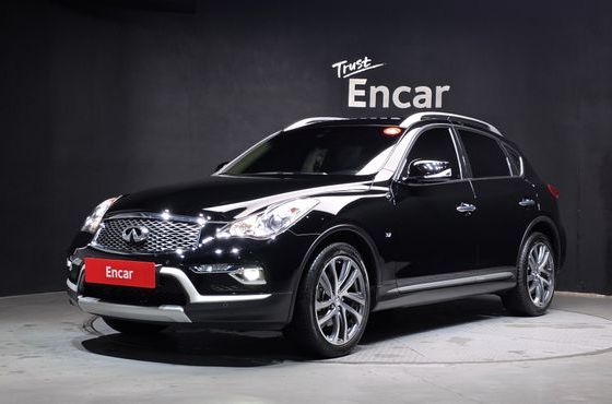 Infiniti QX50 3.7 AWD — пробег 18 358 км — фото 1 из 5
