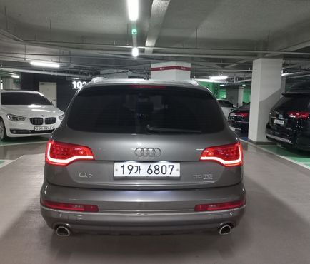Audi Q7 35 TDI Quattro Dynamic 4L — пробег 189 000 км — фото 4 из 5