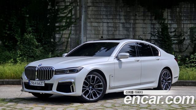 BMW 7-Series 740d xDrive M Sport — пробег 114 400 км — фото 2 из 5