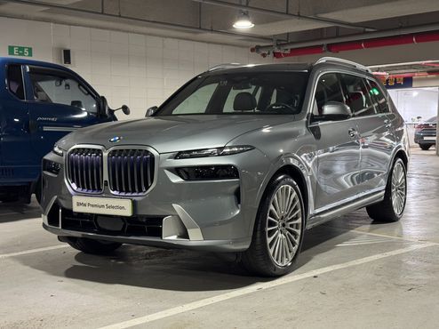 BMW X7 xDrive 40d Design Pure Excellence 7-Seater — пробег 8 350 км — фото 1 из 5