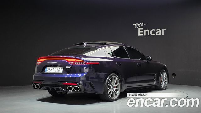 Kia Stinger из Кореи Encar