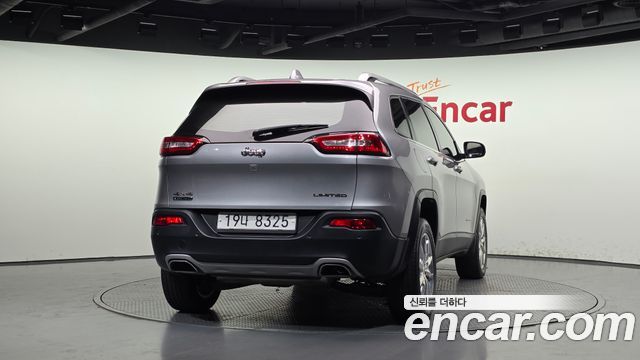 Jeep Cherokee из Кореи Encar