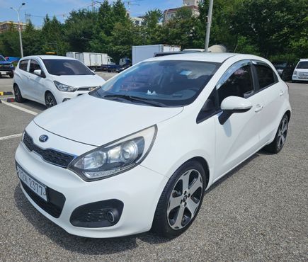 Kia pride 1.6 GDI Hatchback Prestige — пробег 144 805 км — фото 1 из 5
