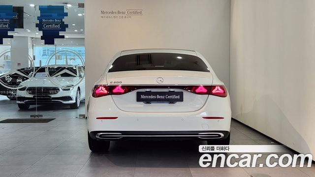 Mercedes-Benz E-Class из Кореи Encar