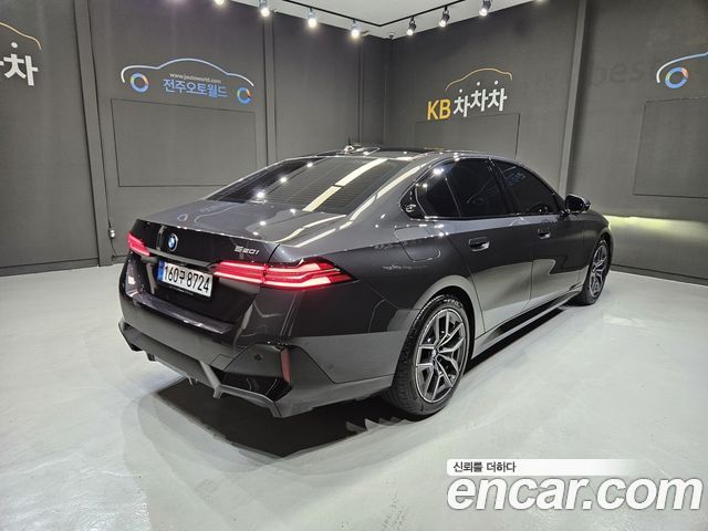 BMW 5-Series из Кореи Encar