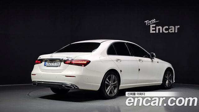 Mercedes-Benz E-Class из Кореи Encar