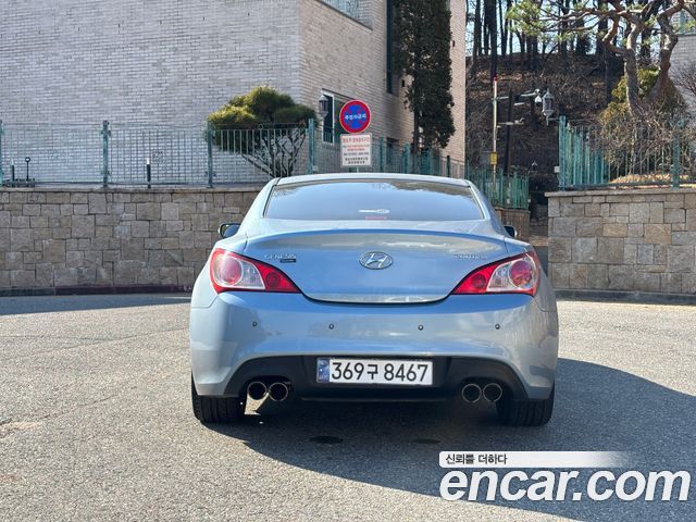 Hyundai Genesis 200 Turbo R — пробег 179 000 км — фото 4 из 5