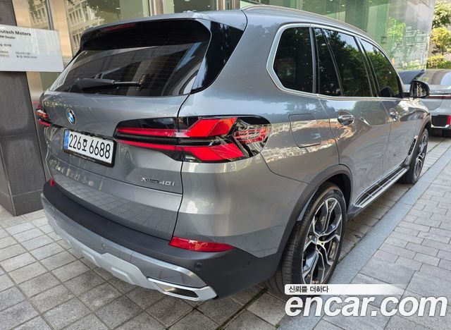 BMW X5 xDrive 40i xLine — пробег 1 390 км — фото 2 из 5