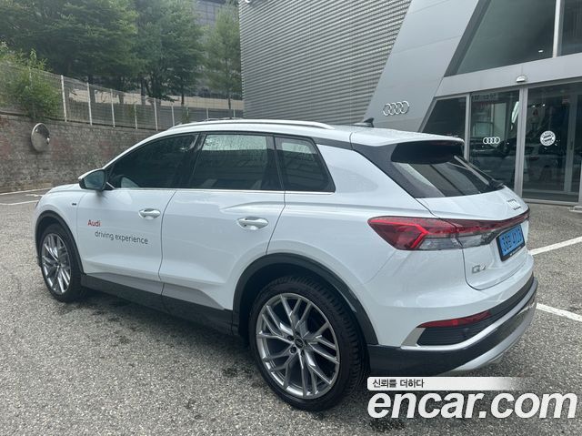 Audi Q4 e-tron из Кореи Encar