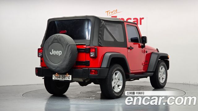 Jeep Wrangler 3.6 Sport 2Door — пробег 81 119 км — фото 2 из 5