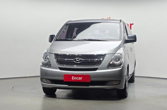 Hyundai Starex 12-Seater Wagon CVX Luxury — пробег 143 179 км — фото 3 из 5