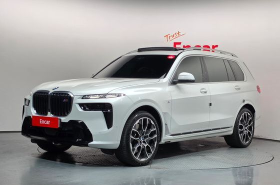 BMW X7 xDrive 40i M Sport 7STR — пробег 19 051 км — фото 1 из 5