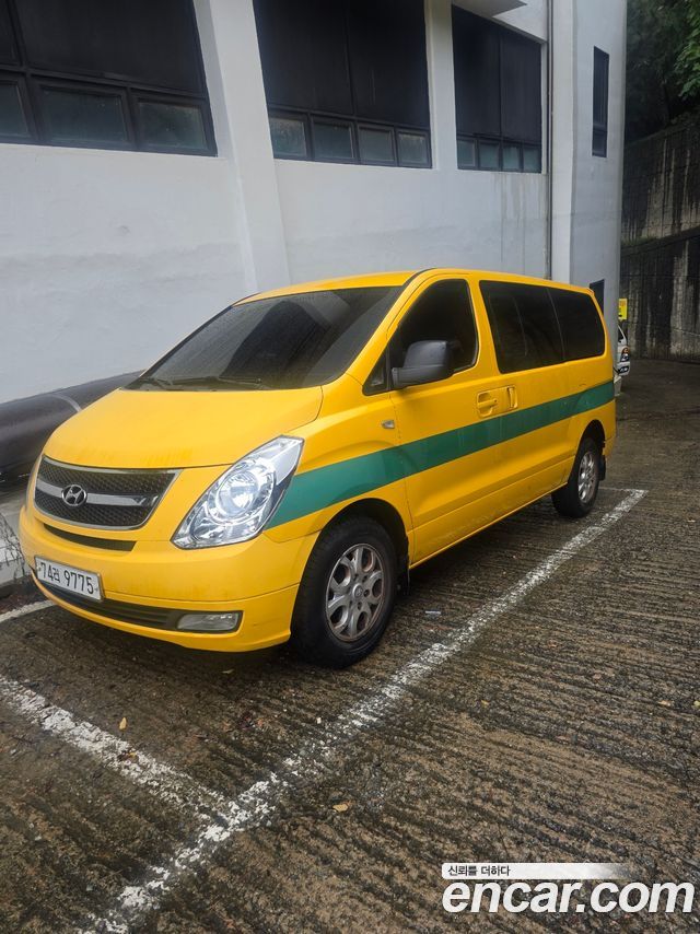 Hyundai Starex Wheelchair lift/Slope — пробег 280 000 км — фото 1 из 5