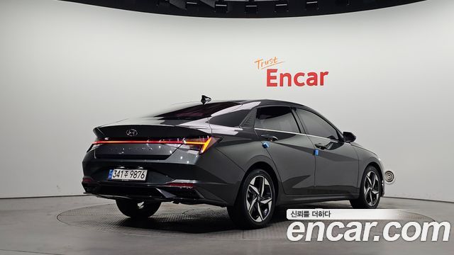 Hyundai AVANTE из Кореи Encar