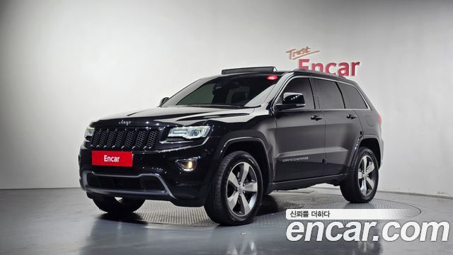 Jeep Cherokee 3.0 Diesel Overland WK2 — пробег 128 749 км — фото 1 из 5
