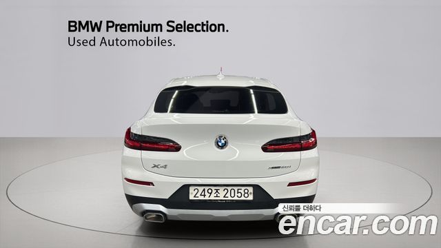 BMW X4 xDrive20i xLine — пробег 51 558 км — фото 3 из 5