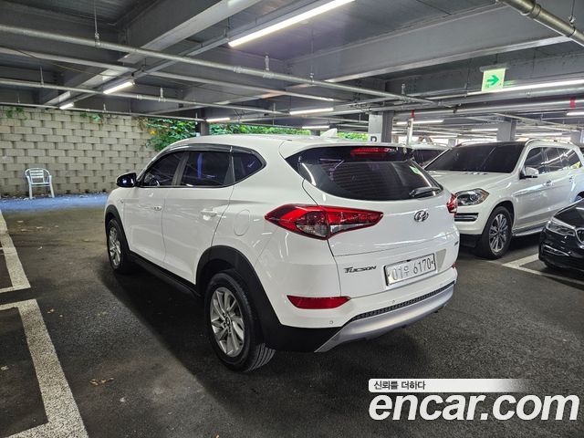 Hyundai Tucson Diesel 1.7 2WD Smart — пробег 95 274 км — фото 4 из 5