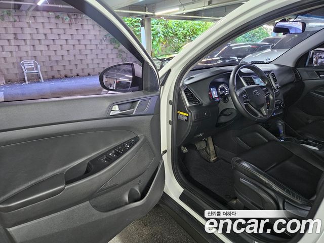 Hyundai Tucson Diesel 1.7 2WD Smart — пробег 95 274 км — фото 5 из 5