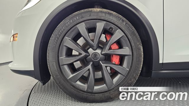 Tesla Model X Plaid — пробег 26 600 км — фото 5 из 5