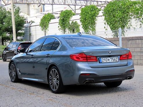 BMW 5-Series 530i xDrive M Sport Package Plus — пробег 73 040 км — фото 3 из 5