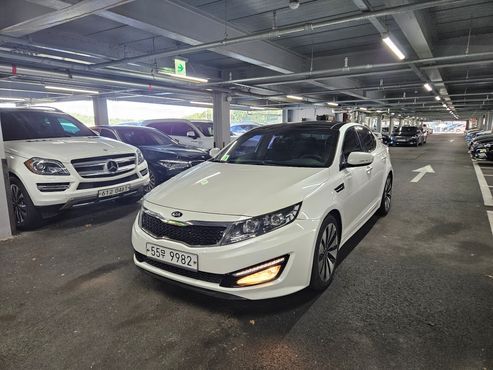 Kia K5 2.0 Prestige Standard — пробег 101 630 км — фото 1 из 5