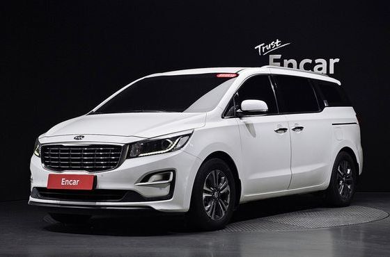 Kia Carnival 11-Seater Prestige — пробег 154 100 км — фото 1 из 5