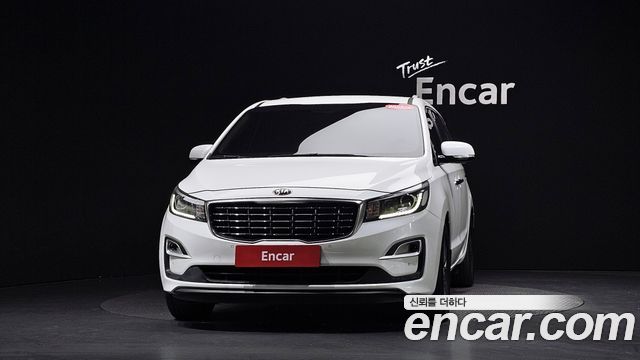 Kia Carnival 11-Seater Prestige — пробег 154 100 км — фото 3 из 5