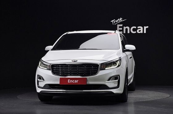 Kia Carnival 11-Seater Prestige — пробег 154 100 км — фото 3 из 5