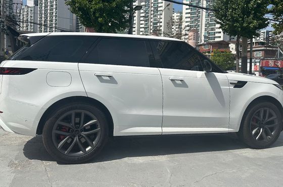 Land Rover Range Rover Sport P360 HSE Dynamic — пробег 2 060 км — фото 3 из 5