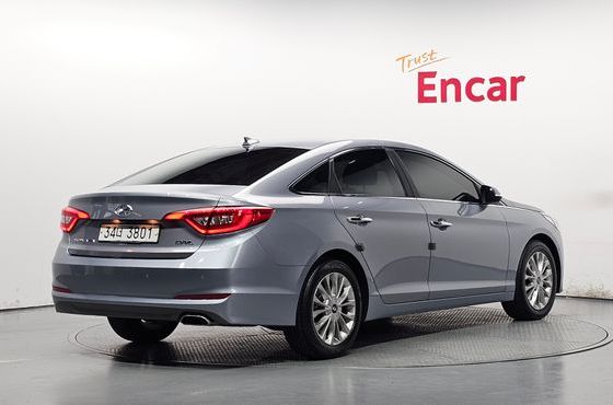 Hyundai Sonata 2.0 Care+ — пробег 61 610 км — фото 2 из 5