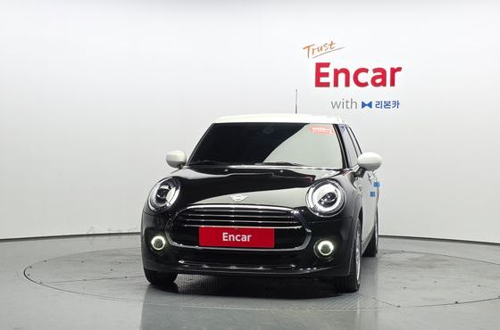 Mini Cooper 5Door Standard 3rd — пробег 35 840 км — фото 3 из 5