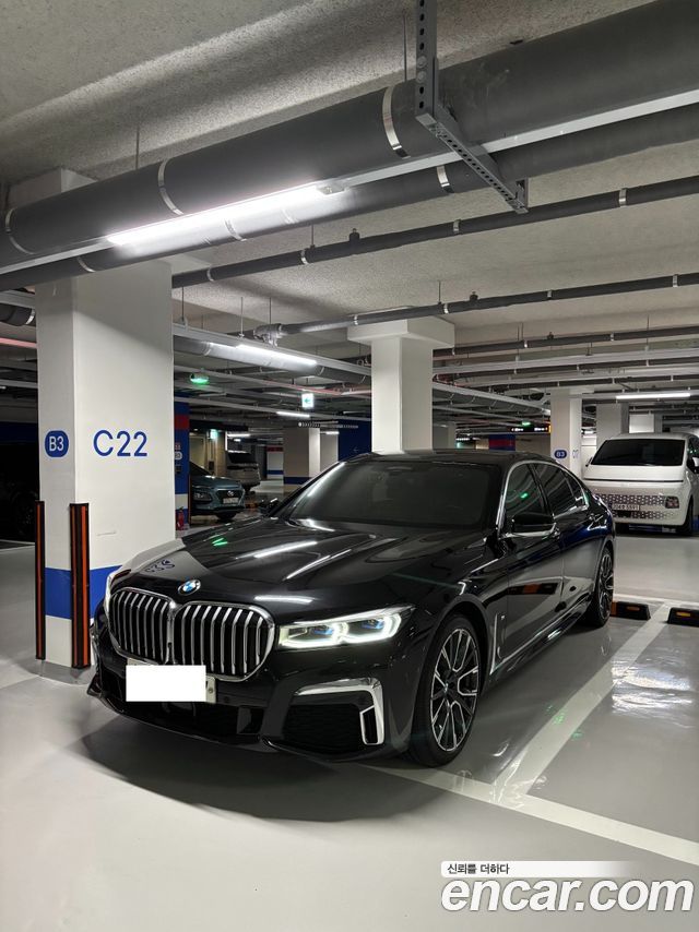 BMW 7-Series 730d xDrive M Sport — пробег 151 000 км — фото 1 из 5