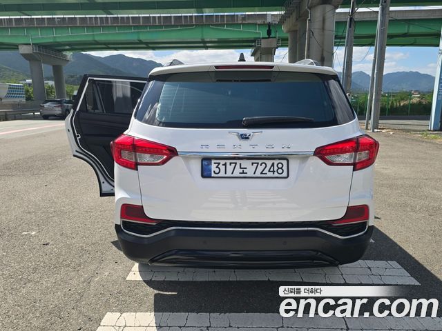 Ssangyong Rexton из Кореи Encar