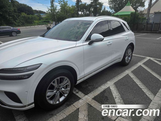 Genesis GV70 2.5T Gasoline 2WD — пробег 25 400 км — фото 3 из 5