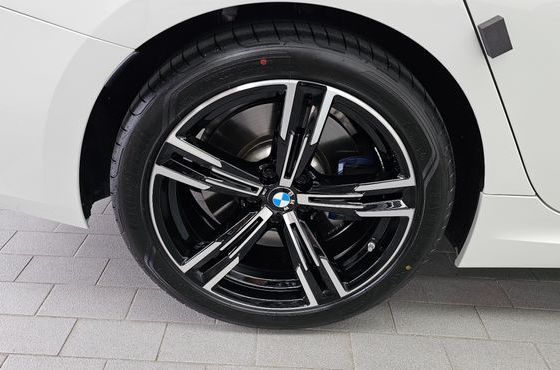 BMW 3-Series 320i M Sport — пробег 12 316 км — фото 5 из 5