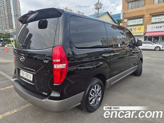 Hyundai Starex 4WD 11-Seater Wagon Modern Special — пробег 66 827 км — фото 2 из 5