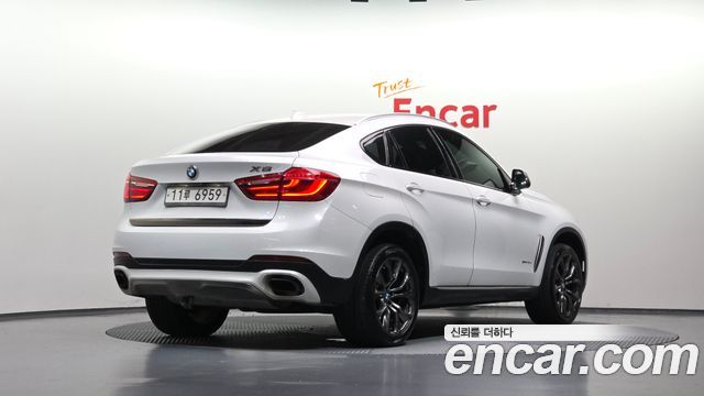 BMW X6 xDrive 40d — пробег 157 580 км — фото 2 из 5